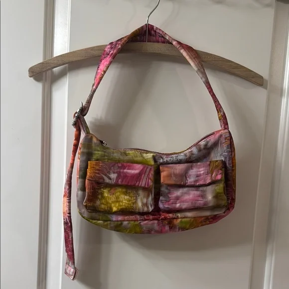 Baggu x Collina Strada Cargo Shoulder Bag in Berry Chrysanthemum - Picture 2 of 9